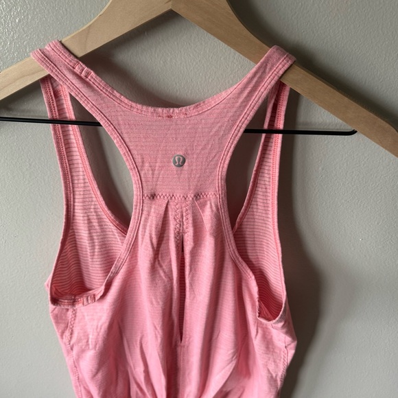 Lululemon Salute the Sun Tank - Picture 3 of 6
